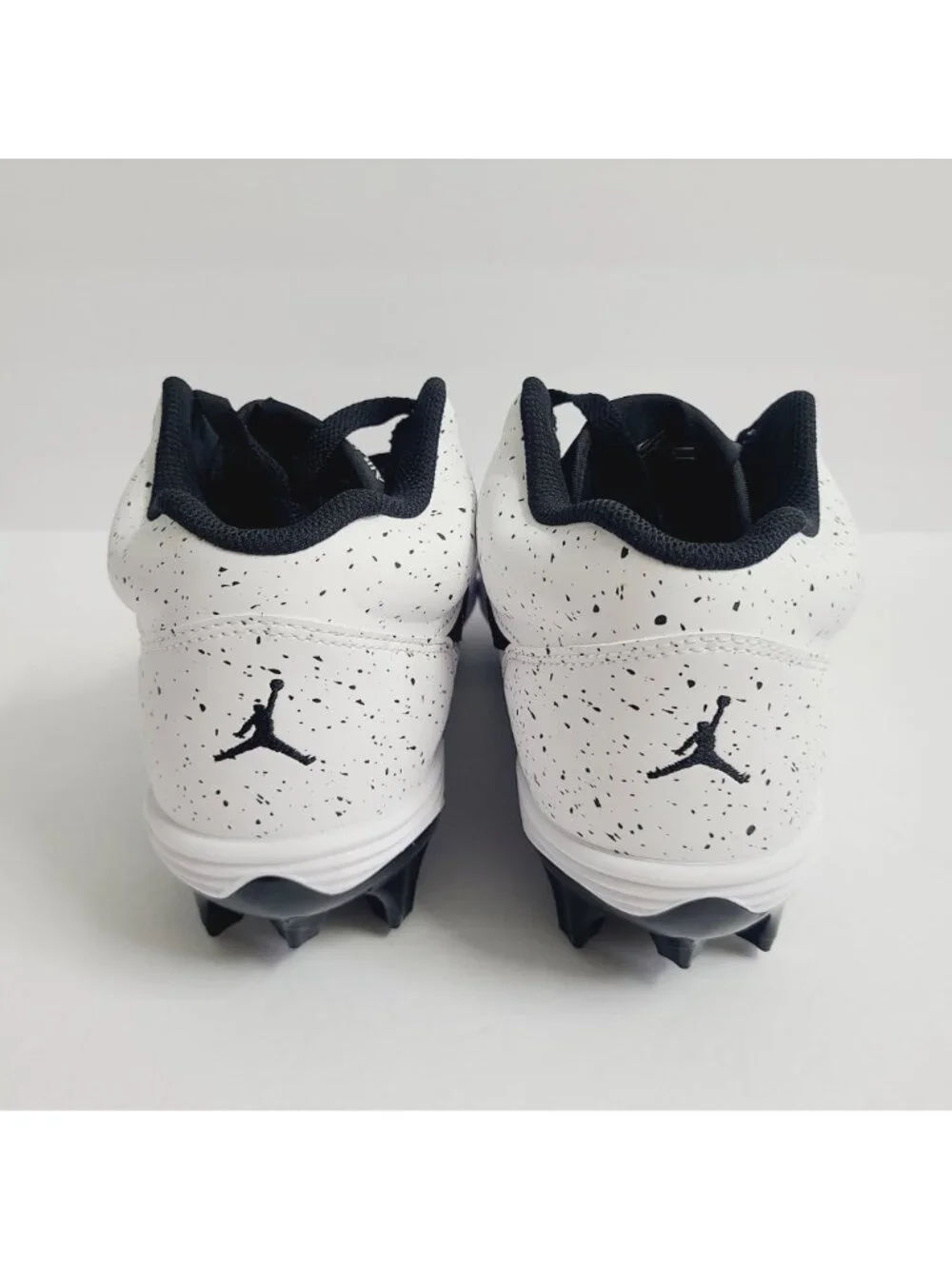 NEW Nike Air Jordan Stadium 90 Low TD Football Cleats HQ0210-100 Size 12 White